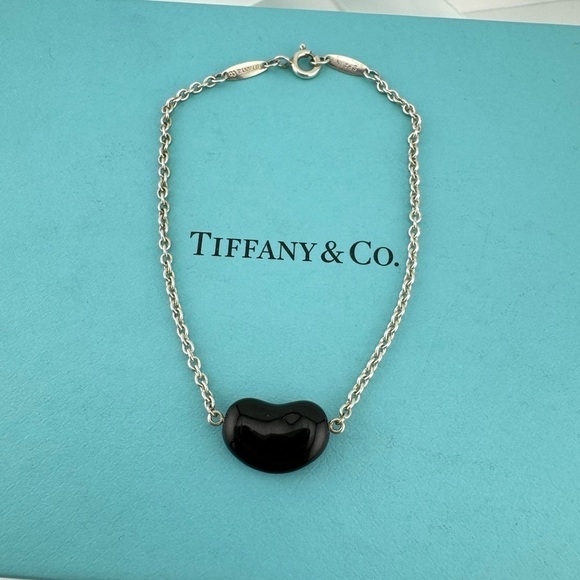 RARE Tiffany & Co. Black Jade Bean Bracelet Sterling Silver by Elsa Peretti - Picture 3 of 7